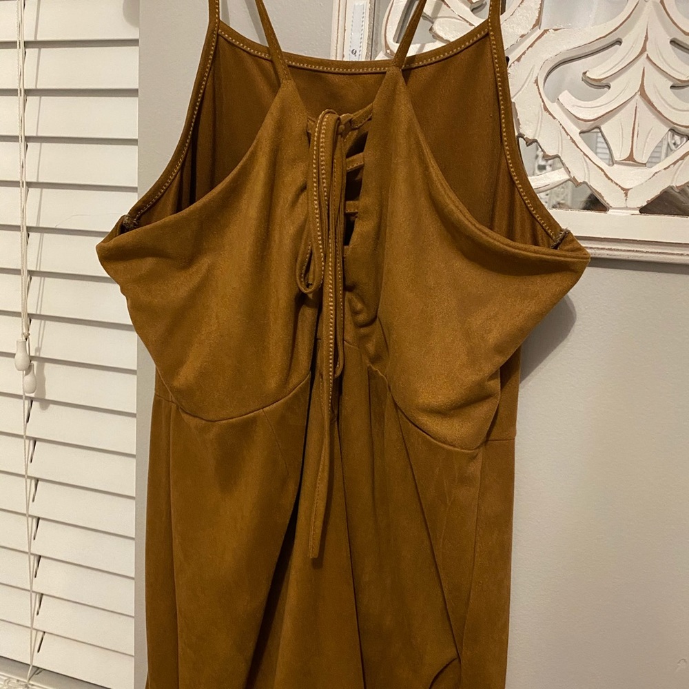 Rustic Dress - Picture 2 of 2